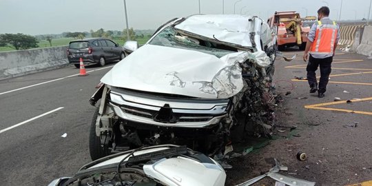 Vanessa Angel Kecelakaan, Jenazahnya Ditemukan 3 Meter di Luar Mobil