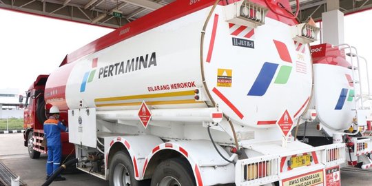 Pertamina Siapkan USD 8,3 Miliar untuk Kembangkan Sektor Energi Bersih