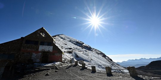 Dampak Perubahan Iklim, Resor Ski Tertinggi Dunia Menjelma Jadi Kota Hantu