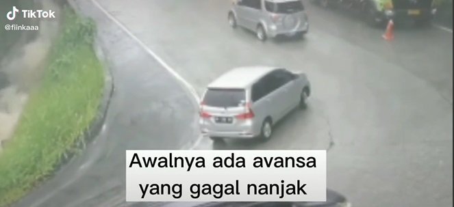 viral aksi heroik remaja selamatkan mobil yang gagal nanjak larinya jadi sorotan