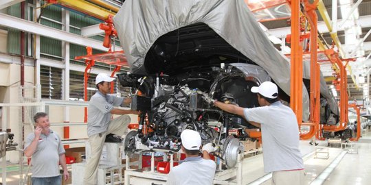 indonesia tak sendiri alami penurunan pertumbuhan ekonomi kuartal iii