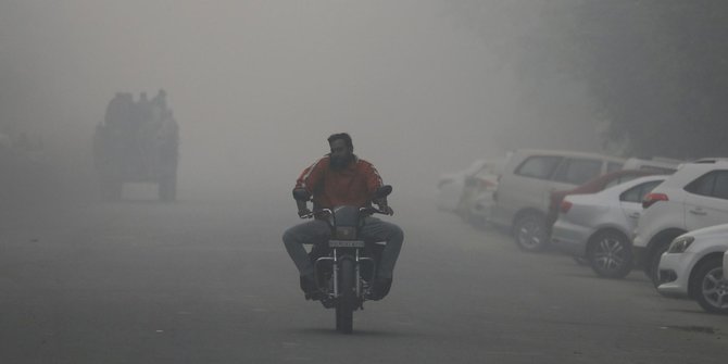 Polusi Asap Pekat Kembali Kepung India