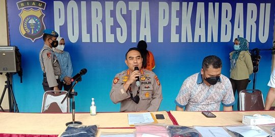 Bugil di Medsos, Ibu Rumah Tangga di Pekanbaru Dapat Duit Rp3,9 Juta