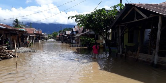 Banjir di Sintang, 2 Orang Tewas dan 87.496 Jiwa Terdampak