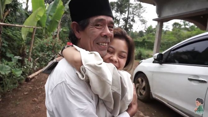 meli lida pulang kampung