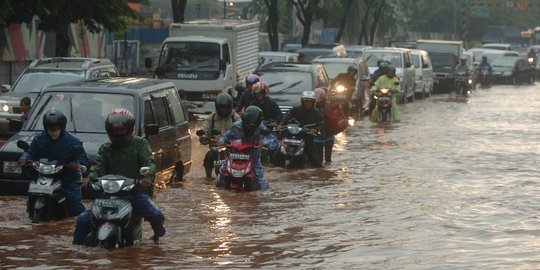 Tujuh Lokasi di Tangerang Selatan Terendam Banjir