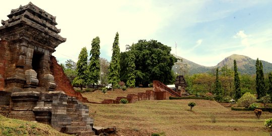 Menyusuri Candi Jedong, Jejak Majapahit di Lereng Gunung Penanggungan