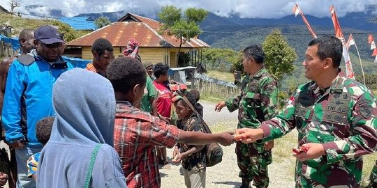 Dua Prajurit Yonif 501 Terluka Tembak Dievakuasi ke Timika