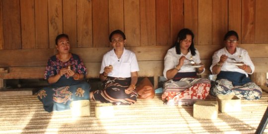 Pesta Kuliner di Kampung Raja Prailiu Sumba Timur