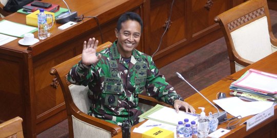 Soal Laut China Selatan, DPR Nilai Jokowi Cerdik Pilih Andika jadi Panglima TNI