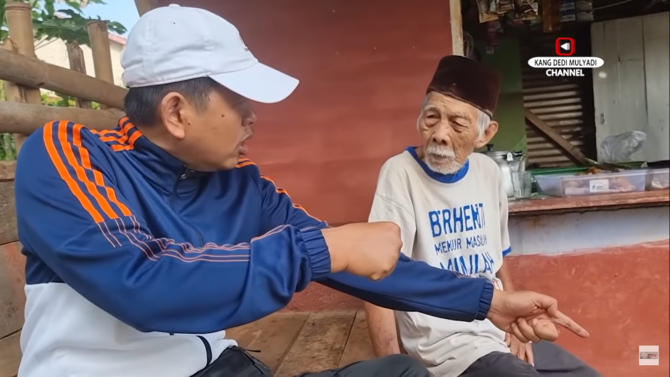 kakek usia