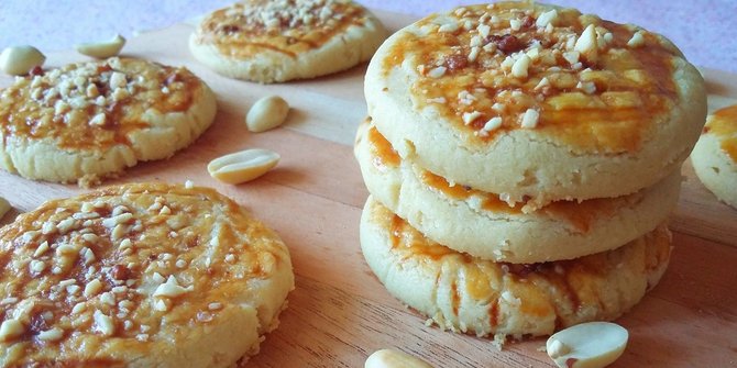 8 Resep Kue Kacang Kering ala Rumahan, Enak dan Renyah