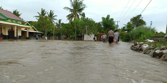 Ribuan Hektare Sawah dan Tambak di Muaragembong Bekasi Terendam Banjir