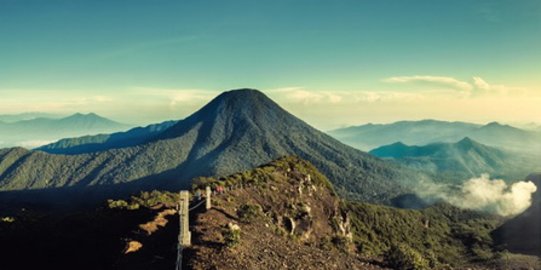 Nekat Mendaki Saat Ditutup Dua Pendaki Ilegal Gunung Gede Pangrango Kena Sanksi Ini 