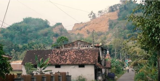 gunung api purba godean
