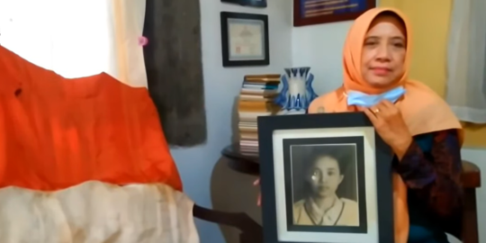 Cerita Olly Sastra, Wanita Heroik Asal Cirebon yang Diberi Hadiah Unik oleh Soekarno