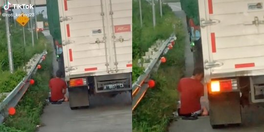 Momen Pria Salat di Samping Truk yang Berhenti, Ramai Didoakan Netizen