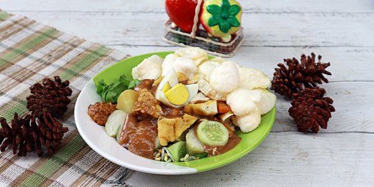 Resep Gado-Gado Surabaya, Olahan Sayur Segar Khas Nusantara