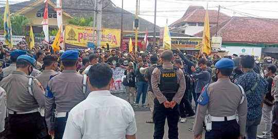 Tolak Izin Tambang, Ratusan Mahasiswa di Jember Tuntut Revisi Perda RTRW