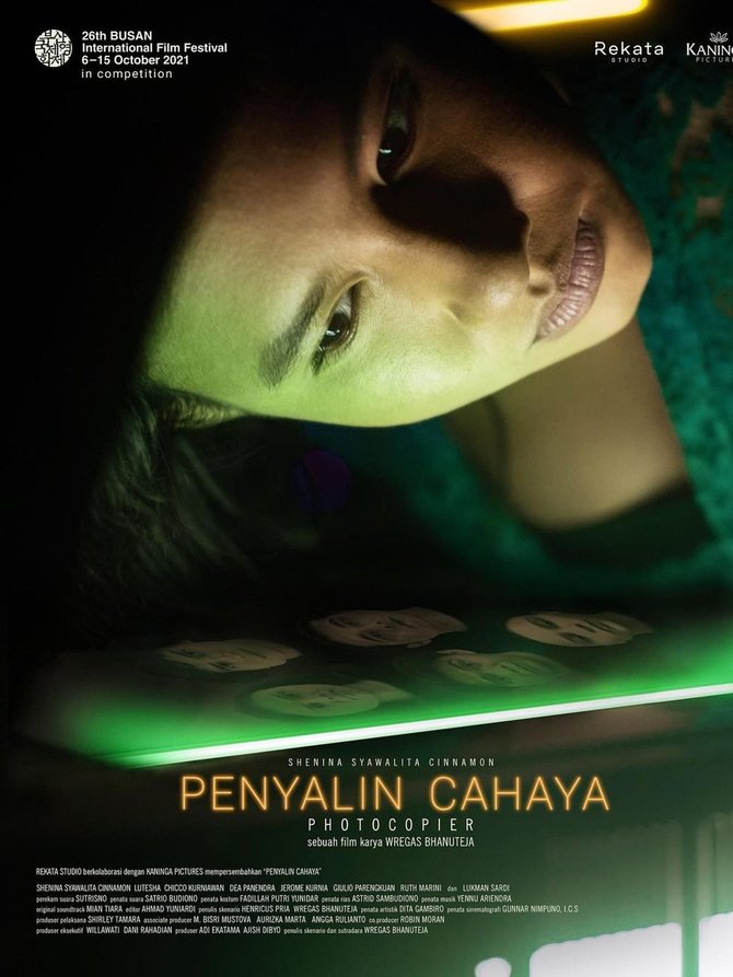 sabet gelar film panjang terbaik ffi 2021 ini sederet fakta film penyalin cahaya