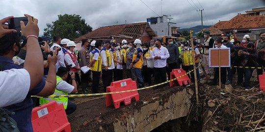 Menteri PUPR Minta Warga Korban Banjir Bandang Kota Batu Direlokasi