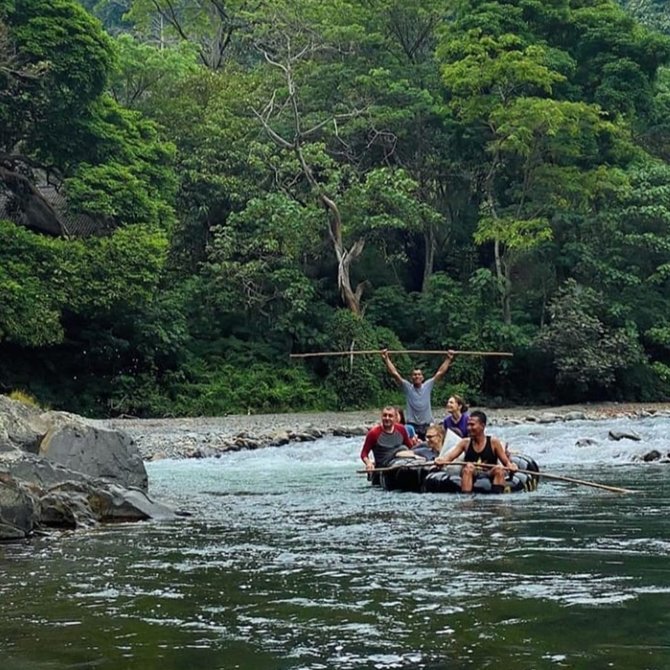 wisata alam seru paket lengkap ini 5 potret bukit lawang yang memesona
