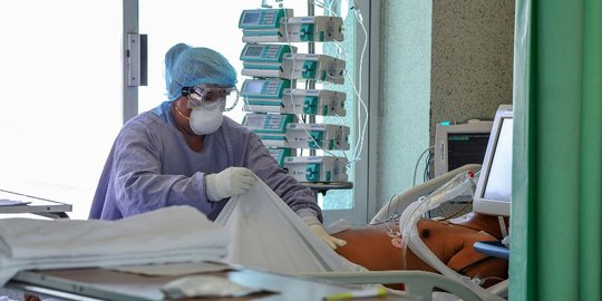 Ratusan Tenaga Kesehatan Terima Penghargaan dari Kemenkes