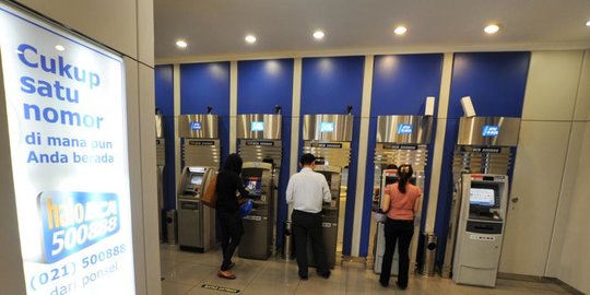 saat di atm