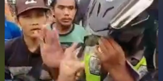 Viral Polisi di Medan Nyaris Dihajar Massa, Ternyata Ini Penyebabnya