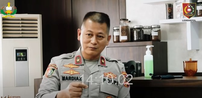 saat masuk pendidikan perwira heri gondrong akui ada perasaan berat kepala dicukur botak saat masuk pendidikan perwira heri gondrong akui ada perasaan berat kepala dicukur botak