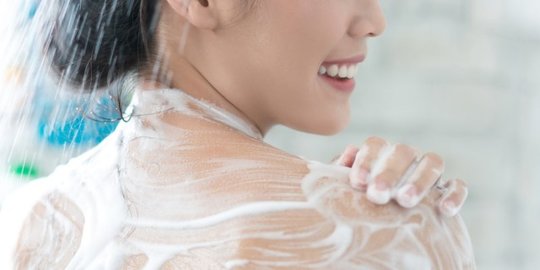 Cara Mandi Wajib Beserta Niatnya, Berikut Urutan yang Benar dan Sah