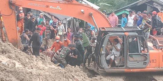 Tim SAR Gabungan Temukan Satu Jenazah yang Tertimpa Longsor di Sibolangit