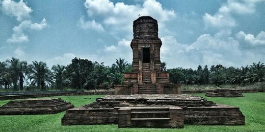 Termasuk Candi Tertua Ini 3 Fakta Menarik Candi Gunung Wukir Di