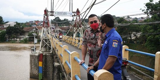 Anggota DPRD DKI Kenneth Kritik Anies Plesiran Saat Jakarta Banjir: Tidak Perlu Pamer