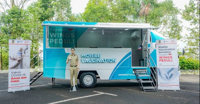 bantuan mobile vaccination truck wings peduli