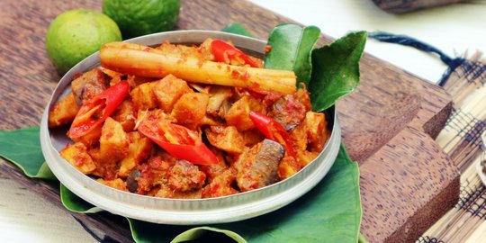 6 Bumbu Sambal Goreng Kentang dan Cara Membuatnya, Mudah Dipraktikkan