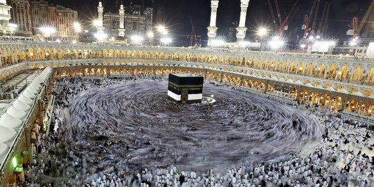 Pemerintah Arab Saudi Minta Jemaah Umrah Indonesia Divaksin Booster