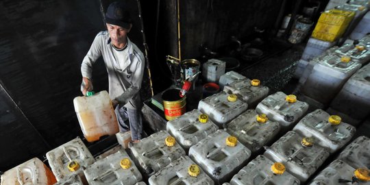 Stabilkan Harga, Pengusaha Siapkan 11 Juta Minyak Goreng Rp14.000 per Liter