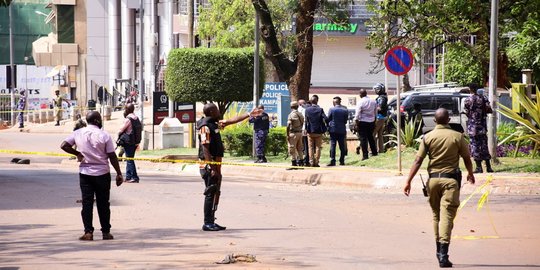 Tiga Serangan Bom Bunuh Diri Guncang Uganda