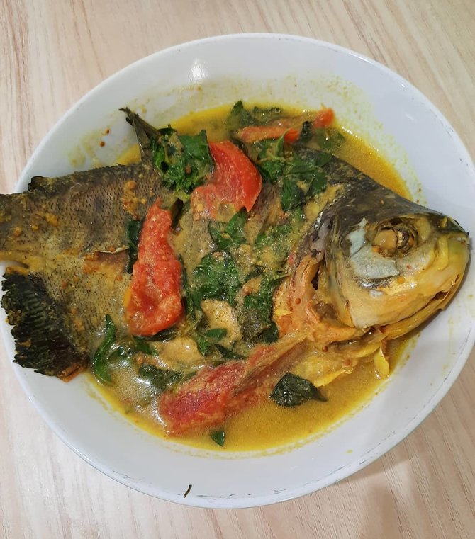 gulai ikan bawal