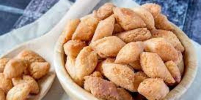 5 Resep Kue Biji Ketapang Renyah Dan Lezat, Mudah Dibuat | Merdeka.com 5 Resep Kue Biji Ketapang Renyah Dan Lezat, Mudah Dibuat | Merdeka.com