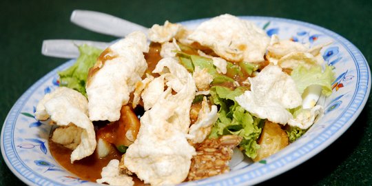 Kandungan Kalori Gado-Gado, Berikut Cara Mengontrol dan Membuatnya Jadi Lebih Sehat