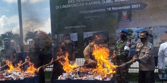 Bea Cukai Tanjung Pandan Musnahkan 21.100 Batang Rokok Ilegal