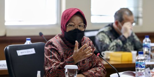 Risma Ungkap Ada Warga Punya Rumah Luas di Kawasan Elit Menteng Masih Dapat Bansos