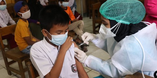 Dinkes Jateng Tunggu Arahan Kemenkes Terkait Vaksinasi Anak