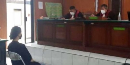 Istri Marahi Suami Dituntut 1 Tahun Penjara, Aspidum Kejati Jabar Dimutasi