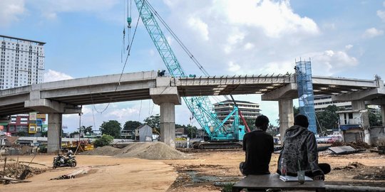 Proyek Jalan Tol Becakayu Terus Dikebut