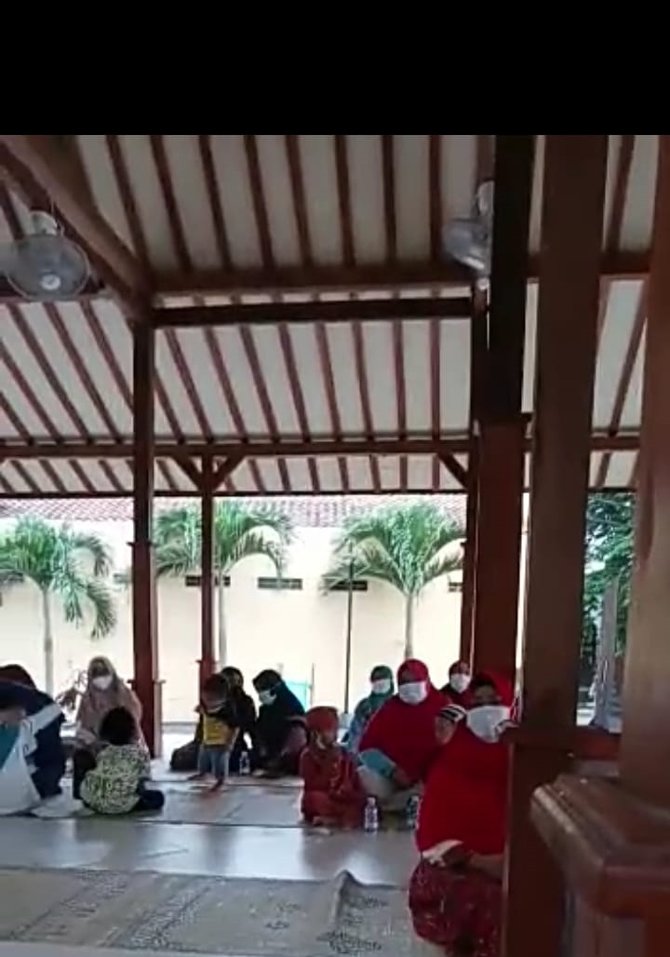 ngaji parenting di masjid baitussalam sleman