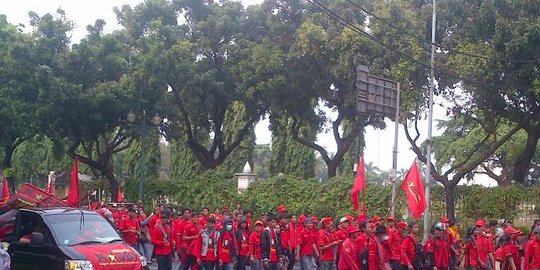 cek, daftar daerah yang telah menetapkan besaran kenaikan ump 2022 sejauh ini
