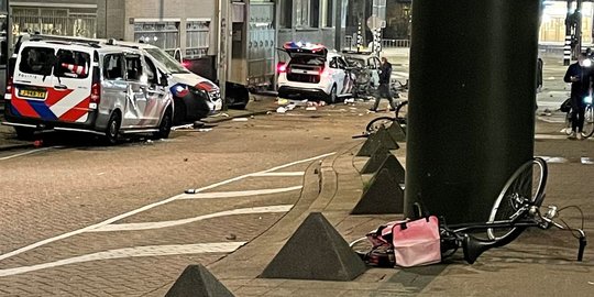 Rusuh Demo Tolak Lockdown di Rotterdam, Dua Warga Terluka Tembak